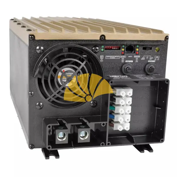 Inversor cargador TRIPP LITE de 3600W PowerVerter APS